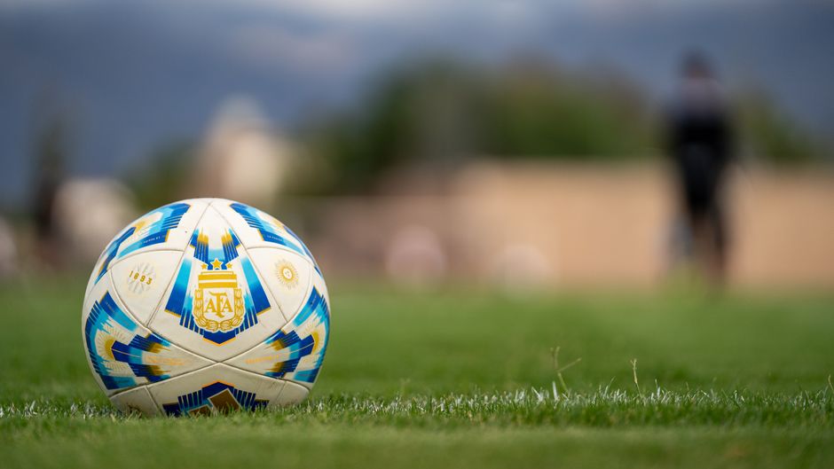 5 tipov na výber futbalovej lopty